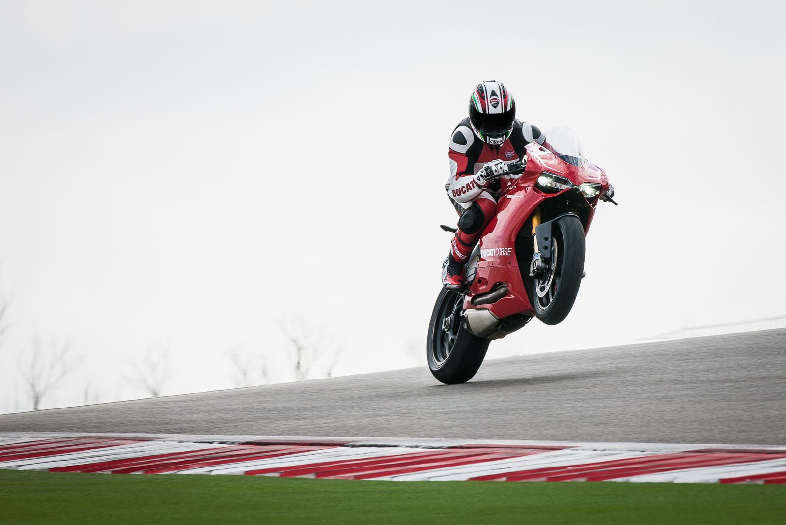 Ducati 1199 Panigale S 1 Wheel Riding Wallpapers HD