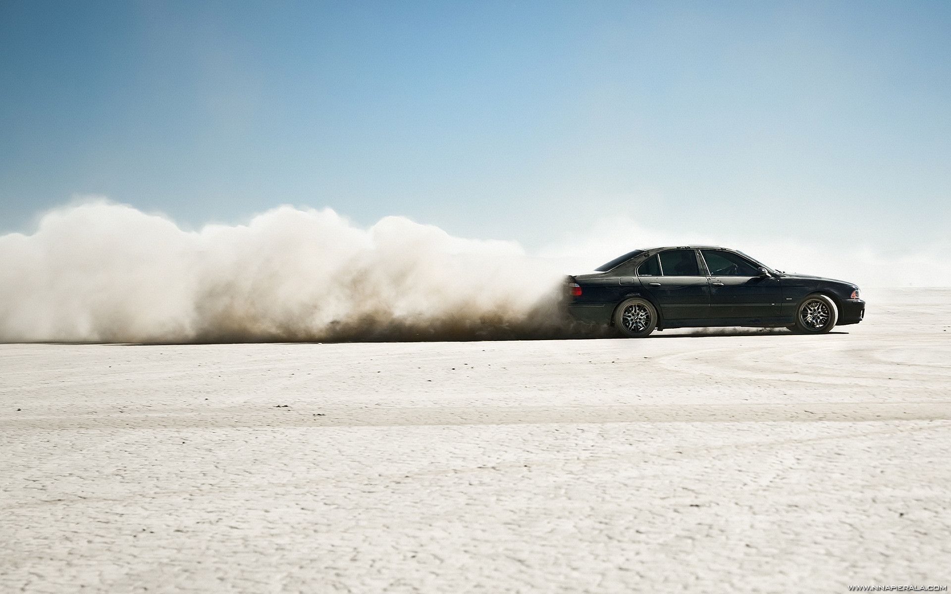BMW E39 M5 Wallpaper #4: Death Valley Drifting — M5E39.net