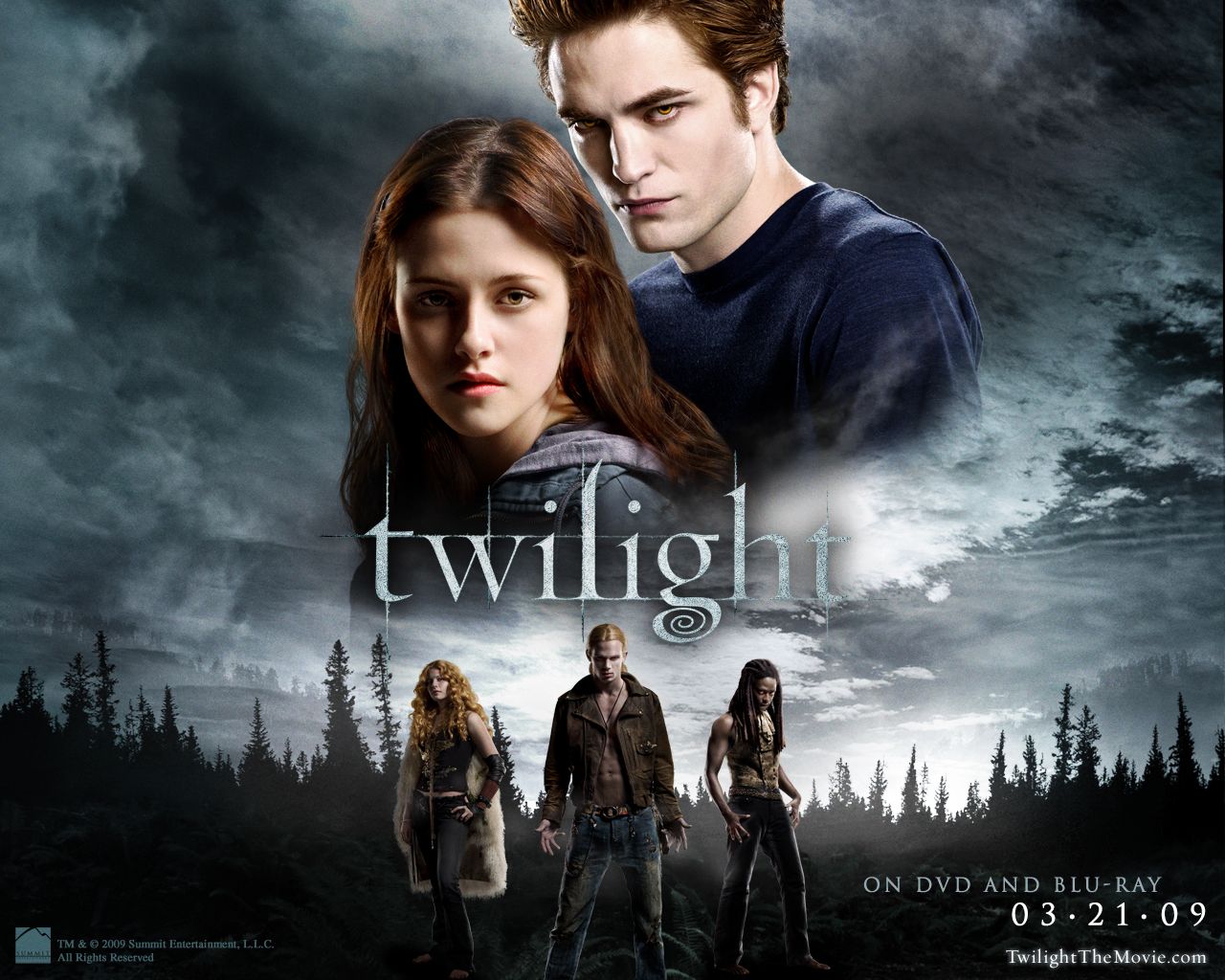 Twilight New Moon: Bella and Edward Desktop Wallpaper