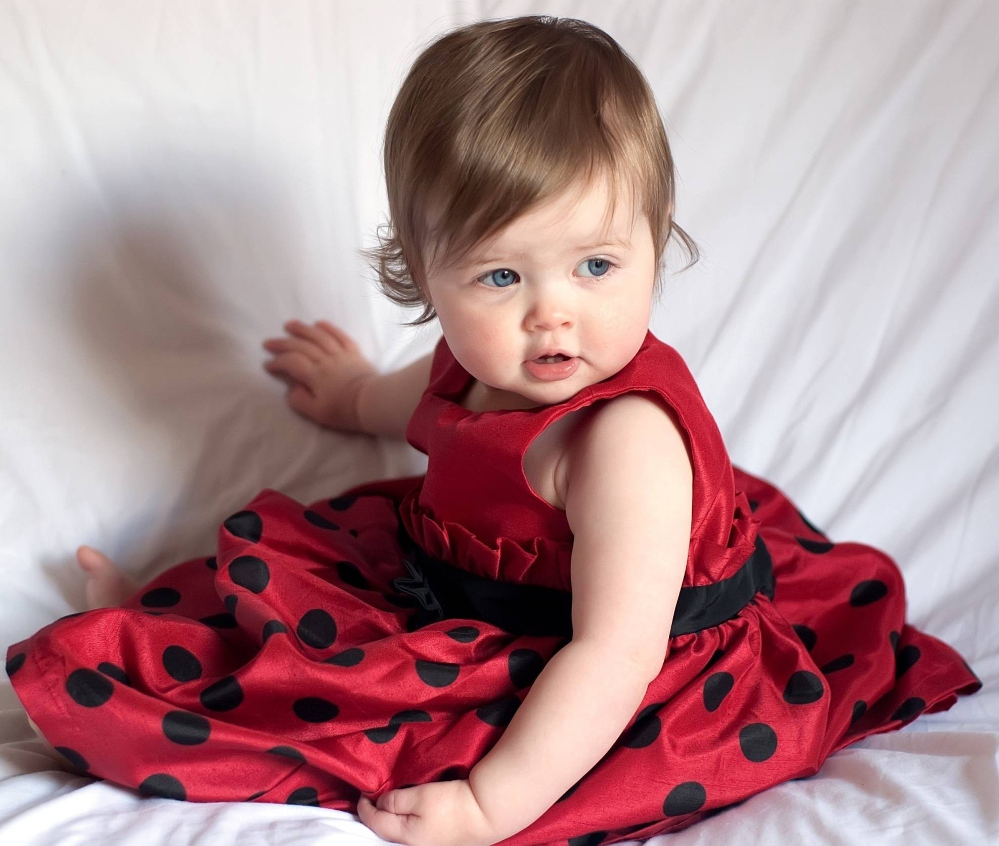 Cute Baby Girl Wallpapers -