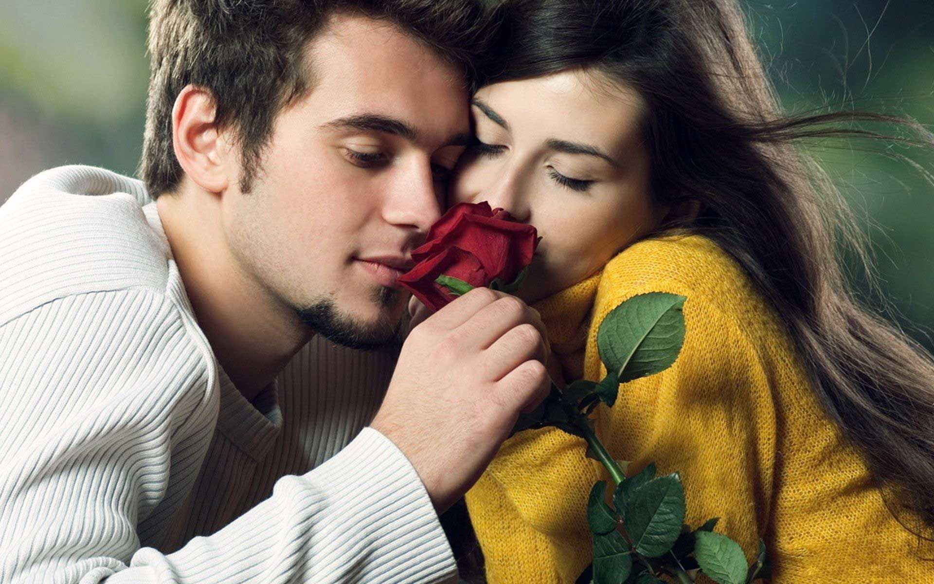 40+ Romantic Couple Wallpapers | HD Love Couple Images