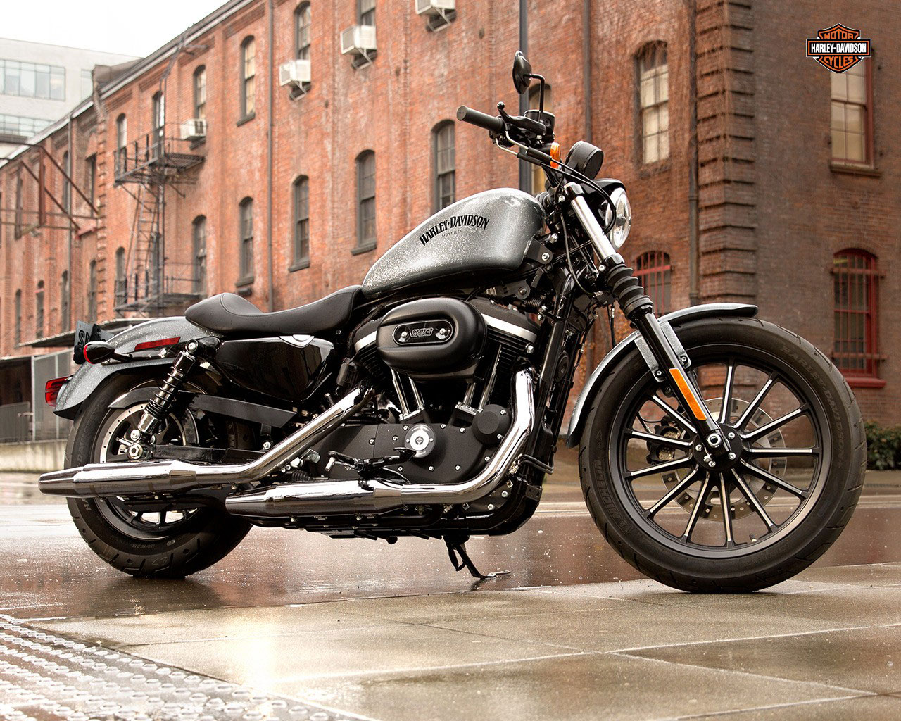 Harley Davidson Bikes | Wallpapers, Backgrounds, Images, Art Photos.