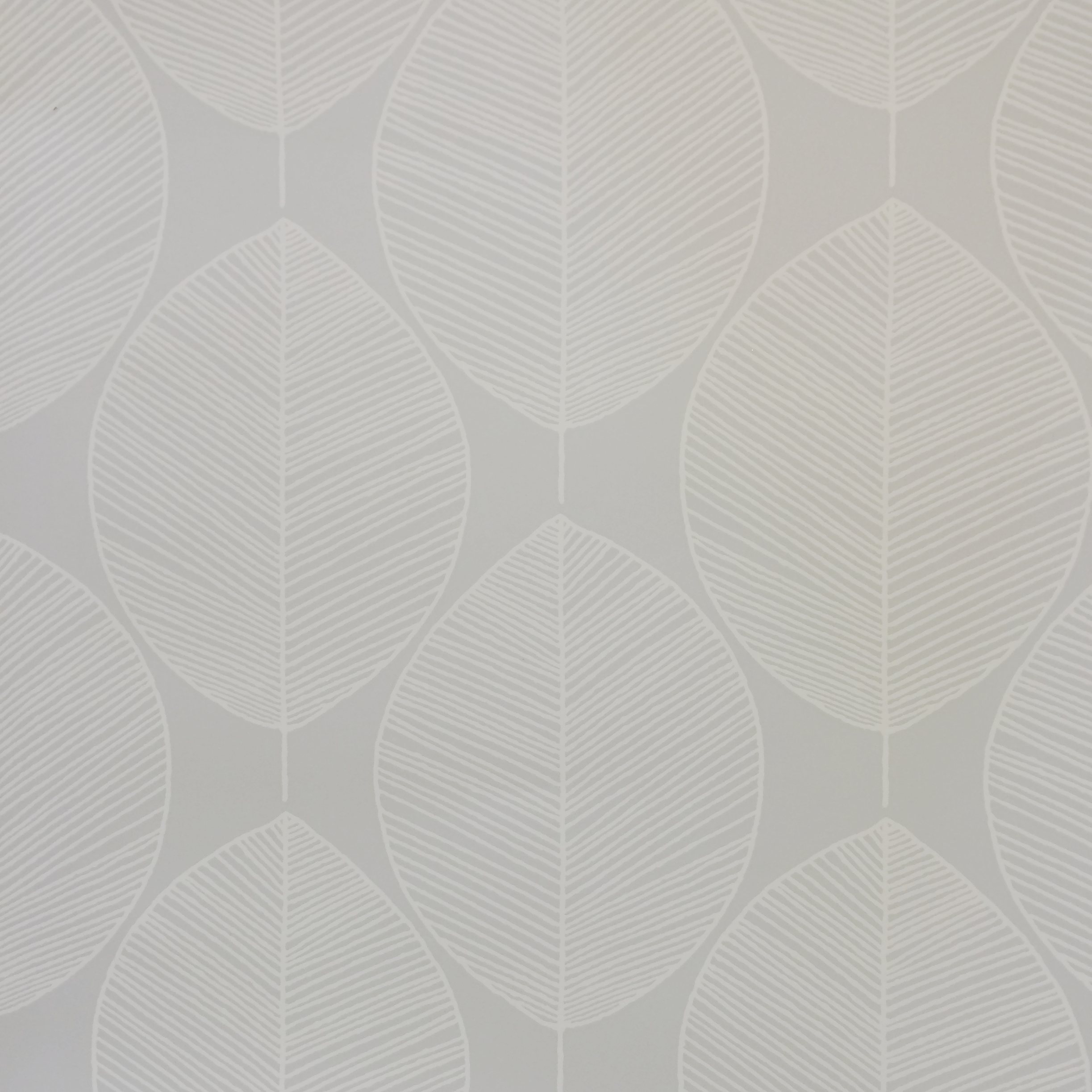 Arthouse Retro Leaf Silver Wallpaper - 408209