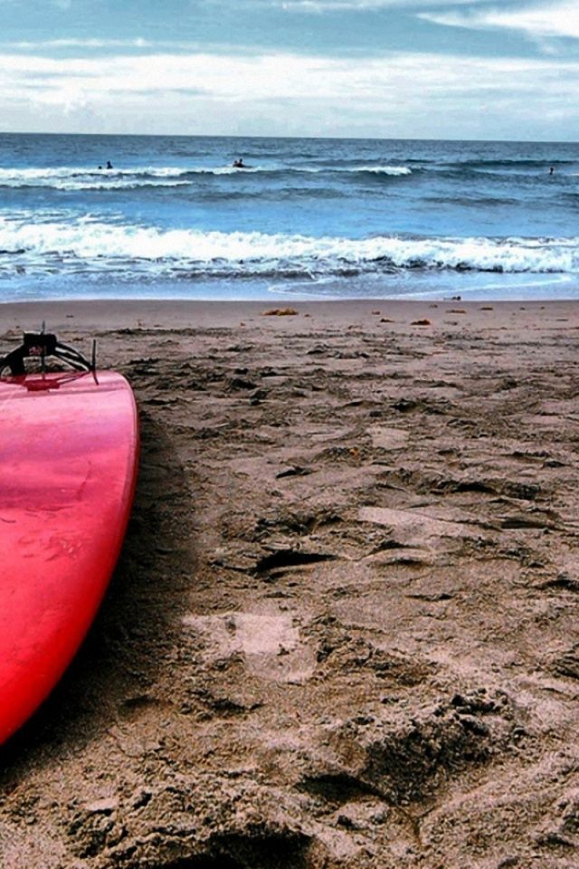 640x960 Red Surf Board Iphone 4 wallpaper
