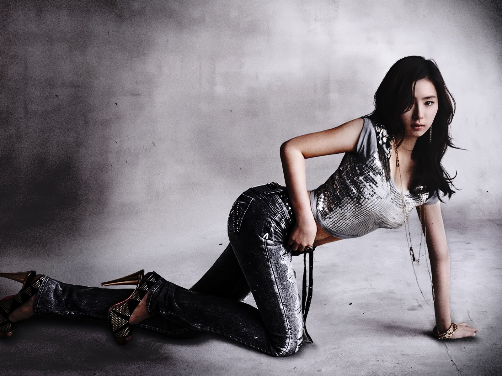 Shin Se Kyung (South Korean actress) HD Wallpaper 2 - 1600x1200 ...
