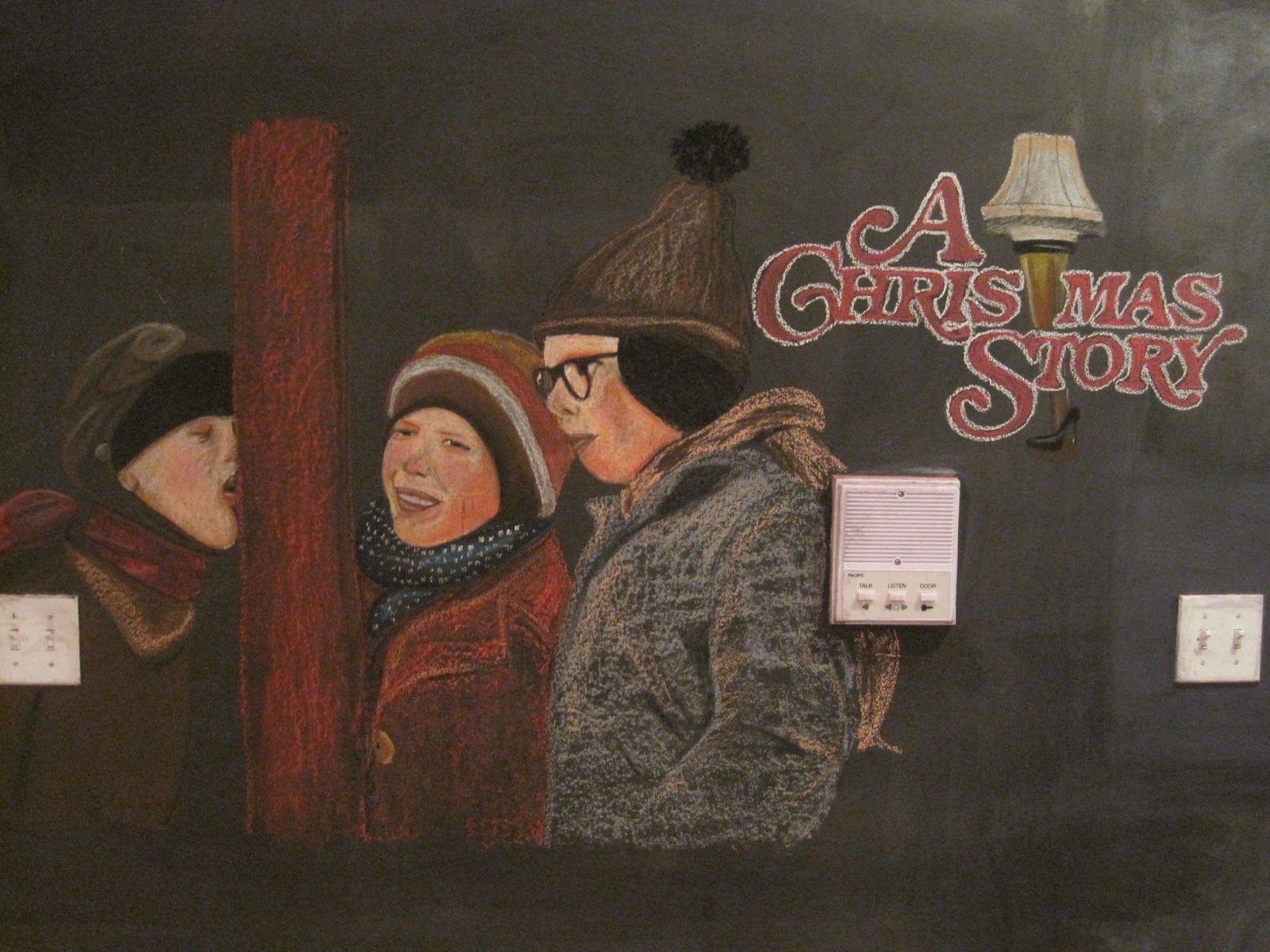 It's a Chalkboard Muralcle!: A Christmas Story