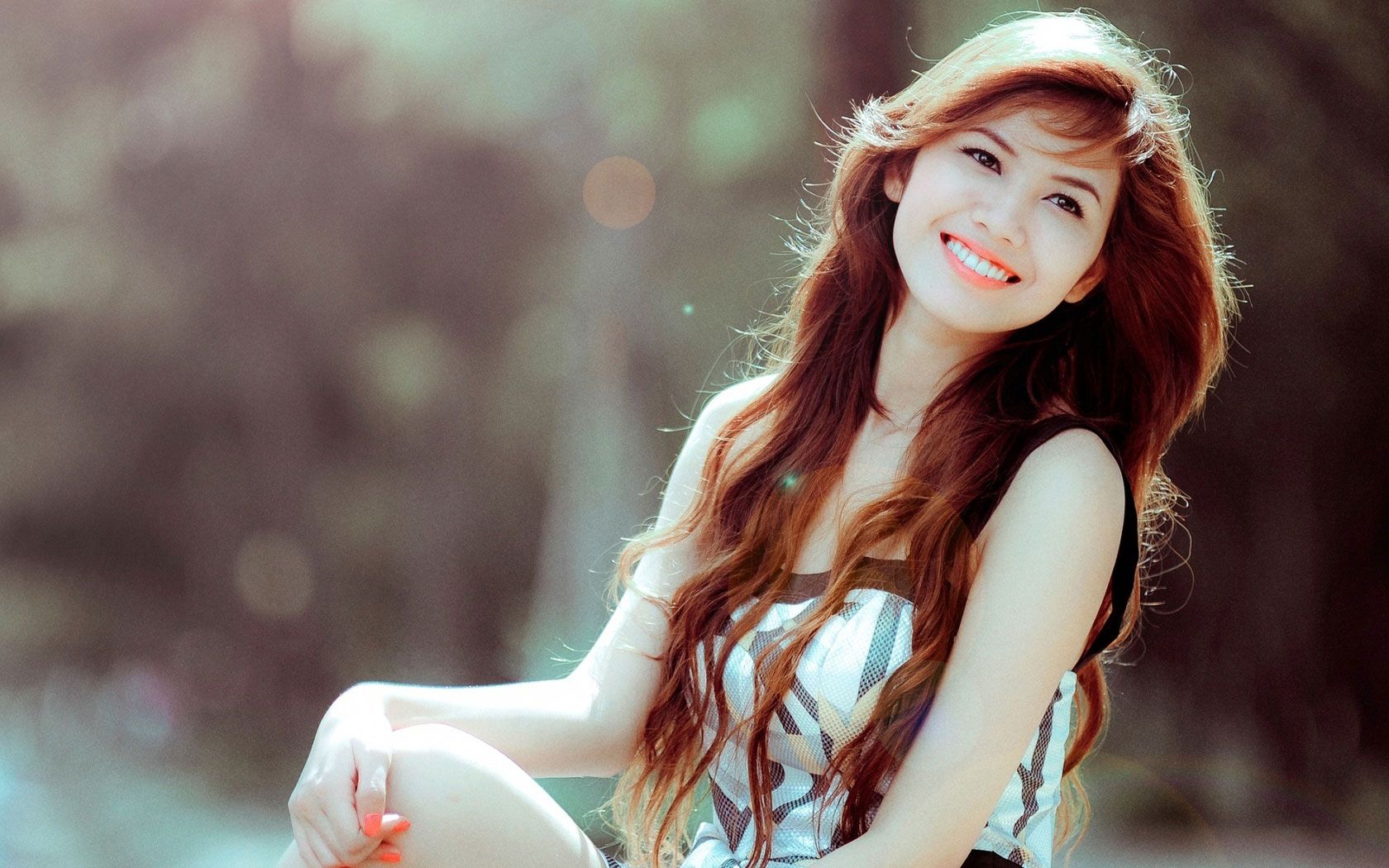 Most Beautiful Girls Smile Wallpapers