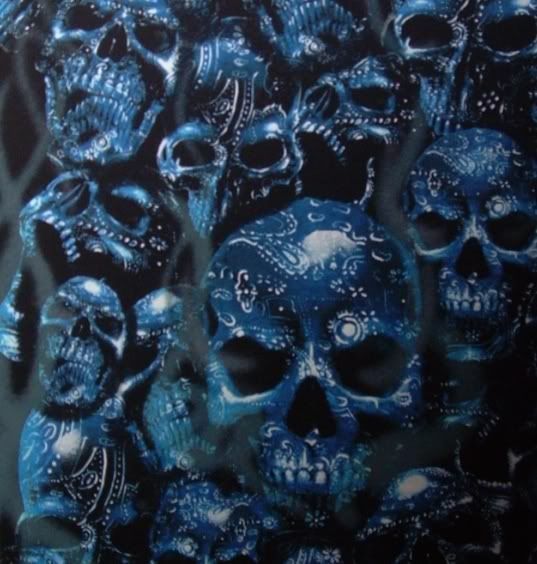 kynuado: skulls wallpaper