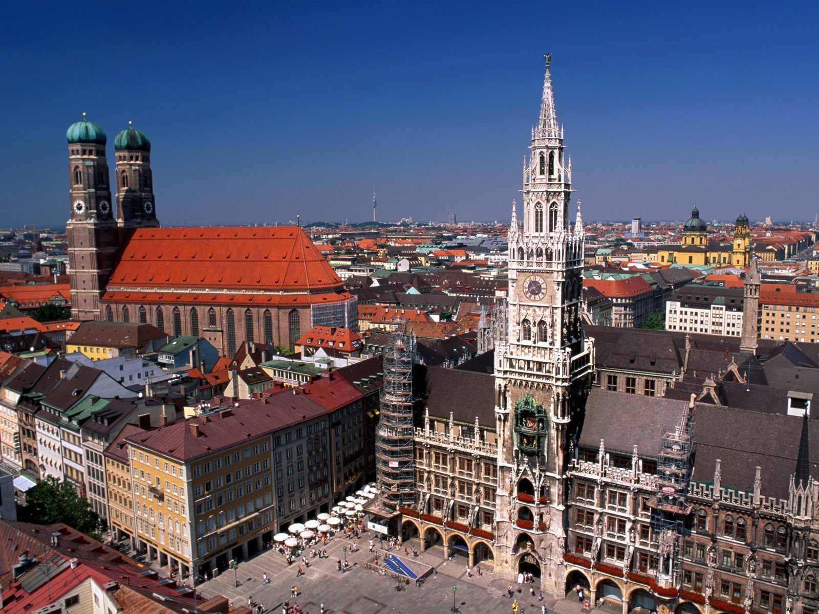 Pleasant Day, Munich, Germany wallpapers