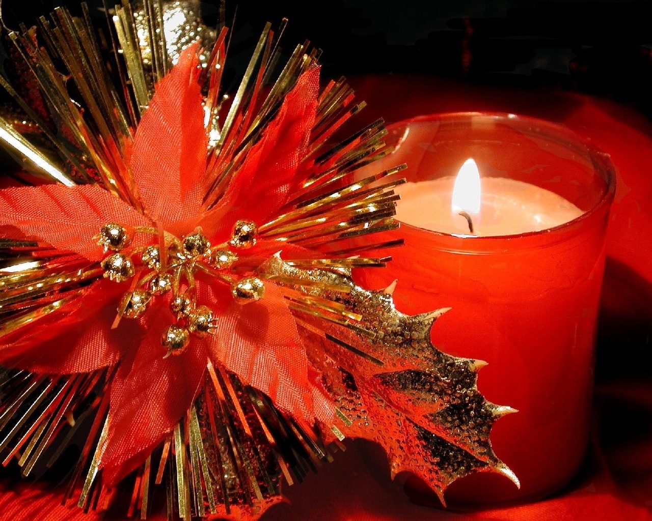 Christmas Candle Wallpapers - Download Christmas Candle Wallpapers ...