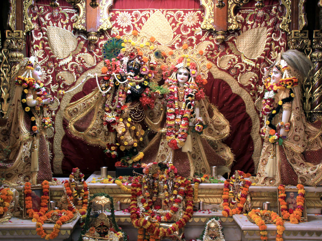 Lord Radha | Lord Krishna | HINDU GOD WALLPAPERS FREE DOWNLOAD