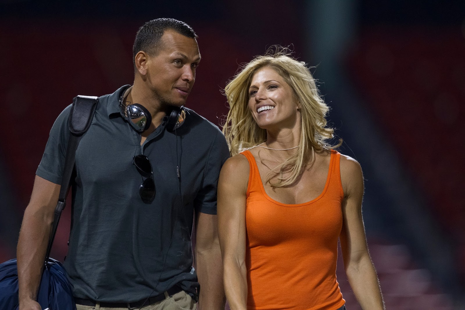 All About Sports: Alex Rodriguez With His Wife In These Pictures 2013