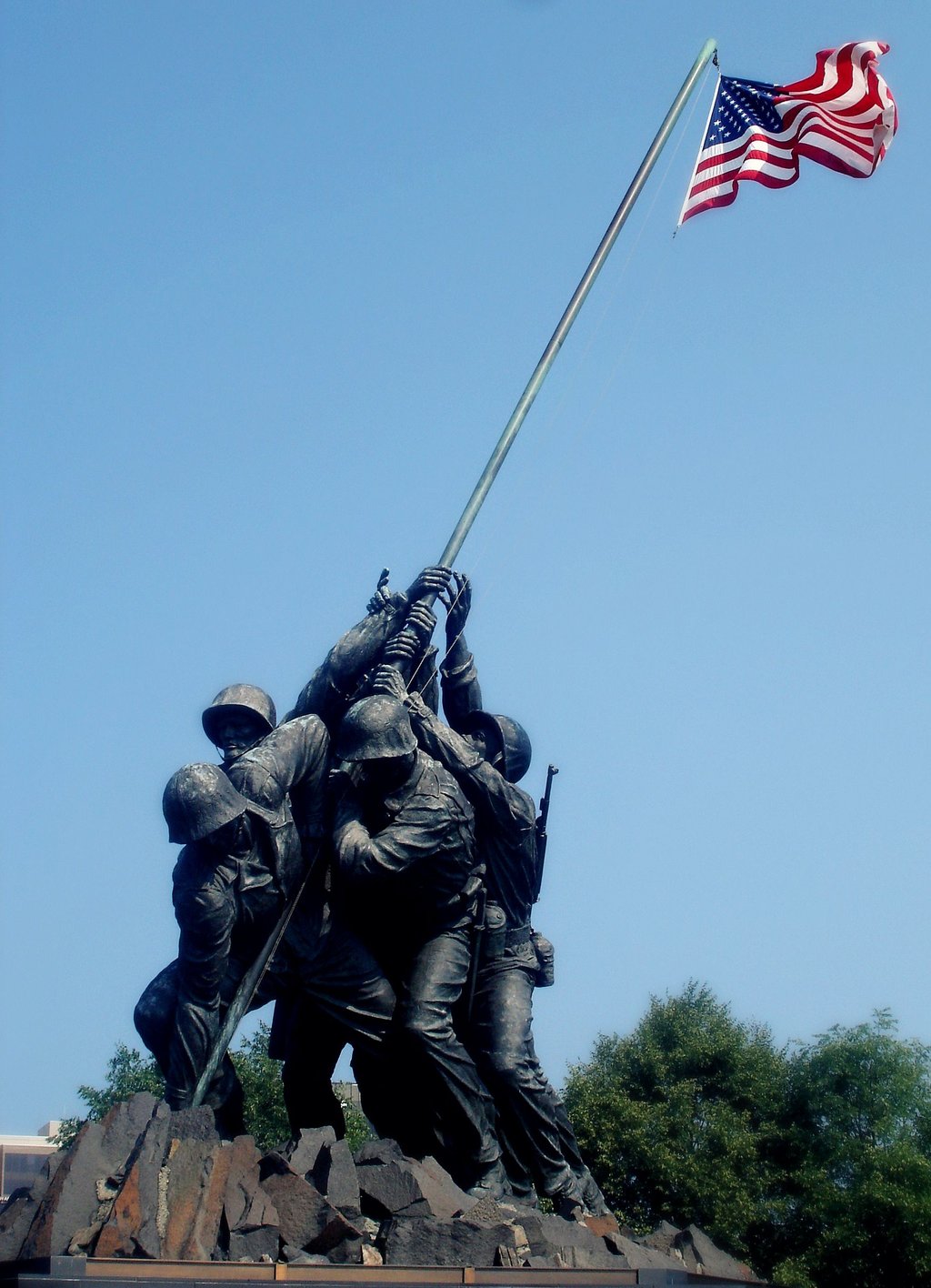 Raising the Flag on Iwo Jima by marikob-k on DeviantArt