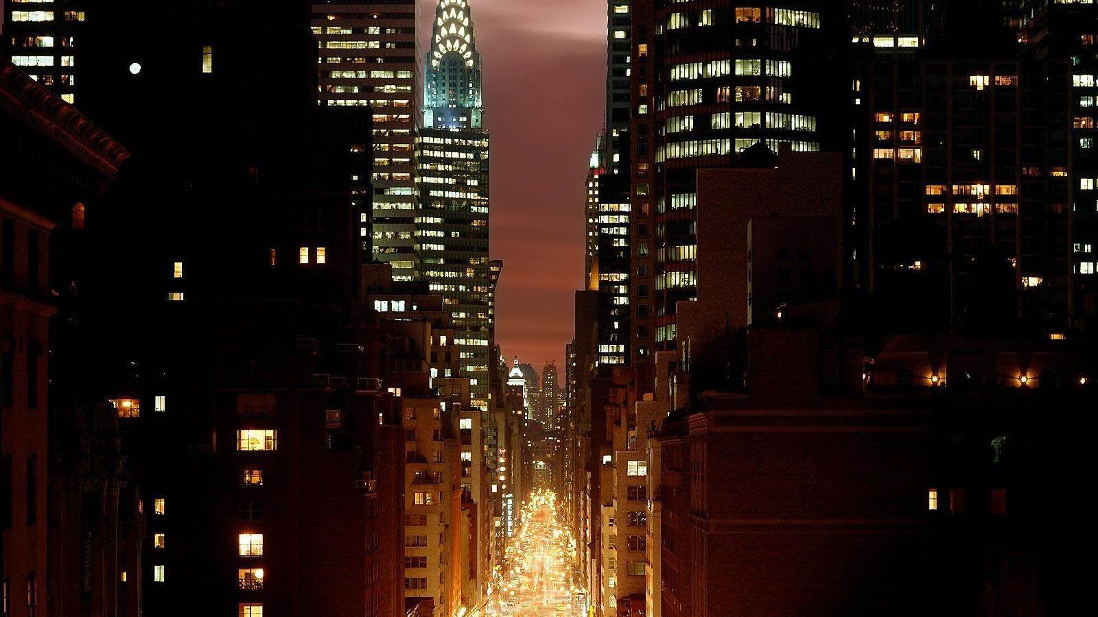 New York Street At Night wallpaper