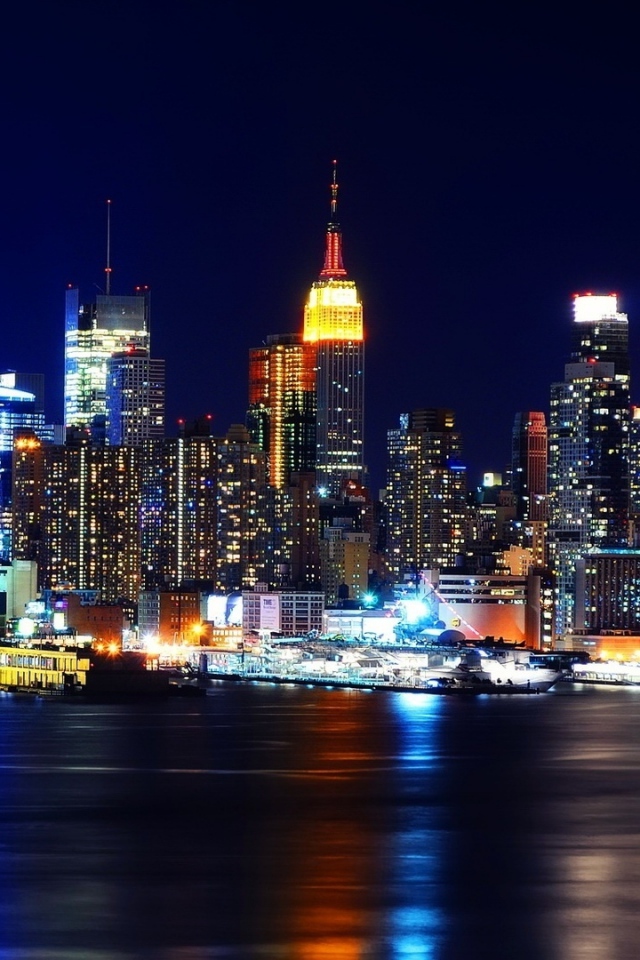 Download Wallpaper 640x960 New york, Night, Lights, River ...