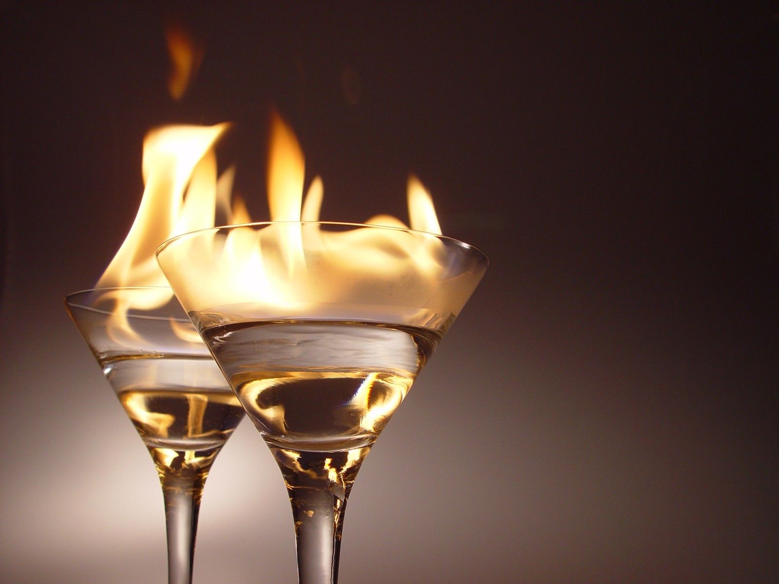 Flames fire glasses alcohol wine champagne wallpaper ...