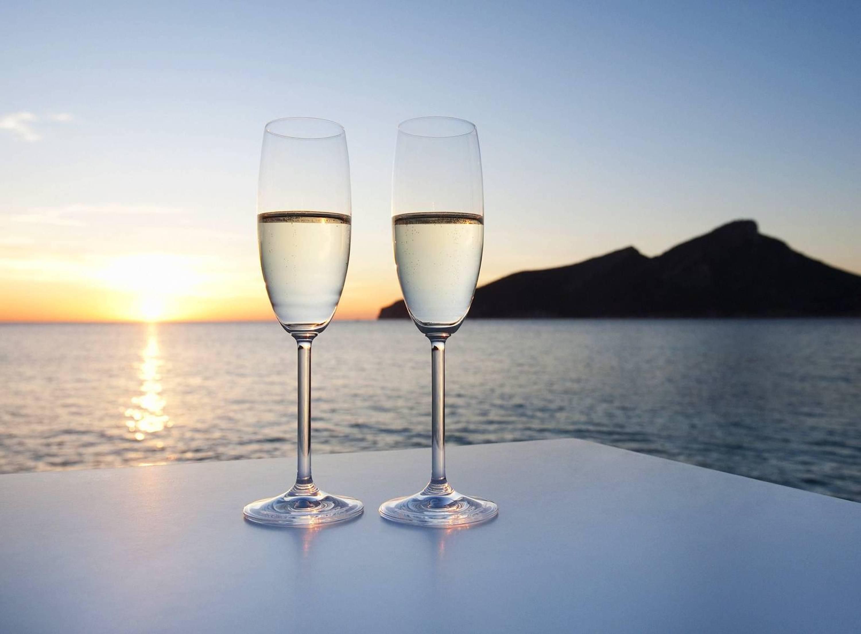 Champagne Sunset >> HD Wallpaper, get it now!