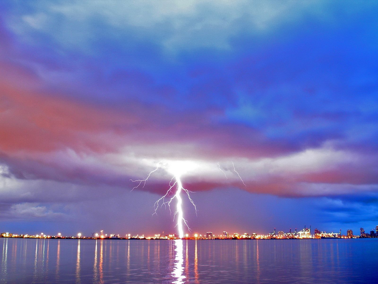 Download Awesome Lightning Wallpaper Full HD #s118 > Mbuh.xyz