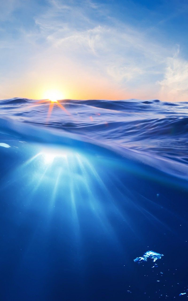 Download Sunrise Half Underwater HD wallpaper for Kindle Fire HD