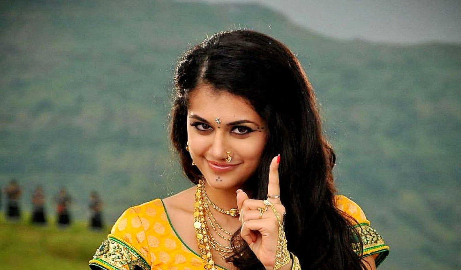 Tamil Actress Hd Wallpaper | Cool HD Wallpapers
