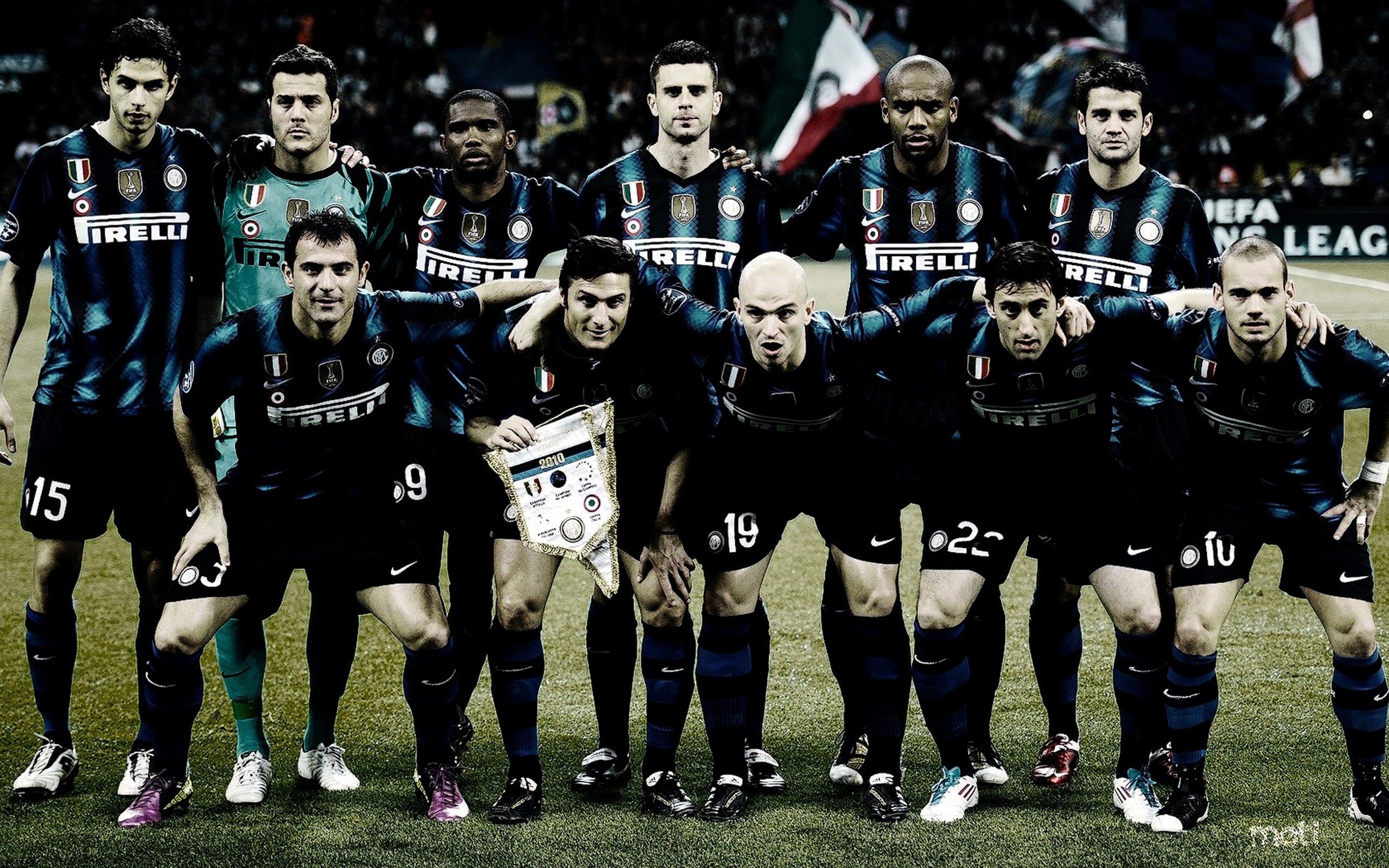 Inter Milan Football Club Players on Ground Images | HD Wallpapers