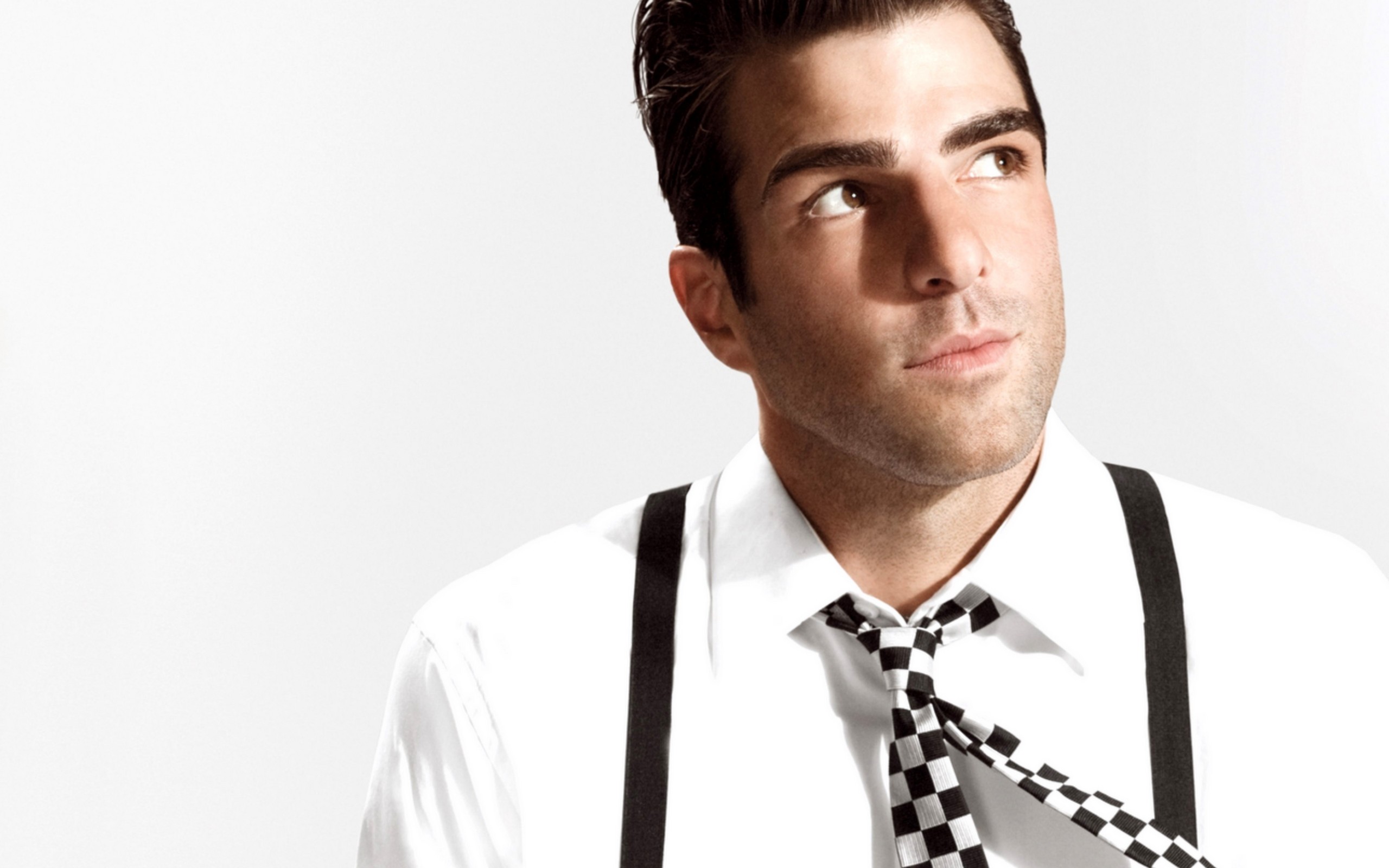 Sorry, Fellas, Your Dreams Of Marrying Zachary Quinto Will Never ...
