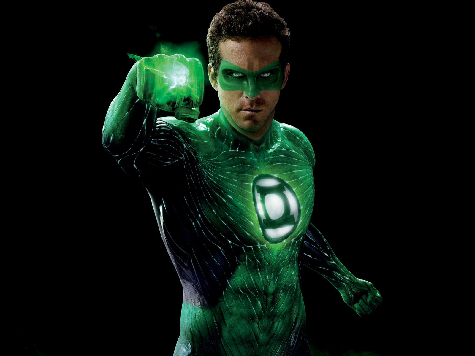 THE WHOLE WORLD IS INSANE!!: GREEN LANTERN IS NOW A GAY SUPERHERO