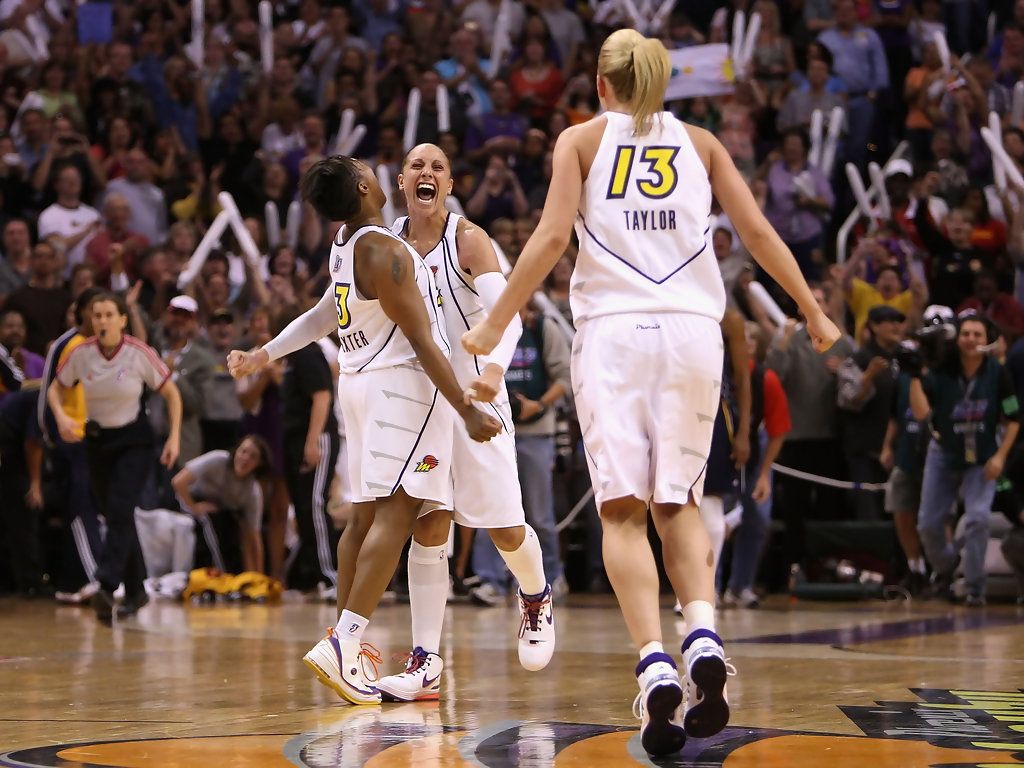 Cappie Pondexter Photos - WNBA Finals Game 5: Indiana Fever v ...