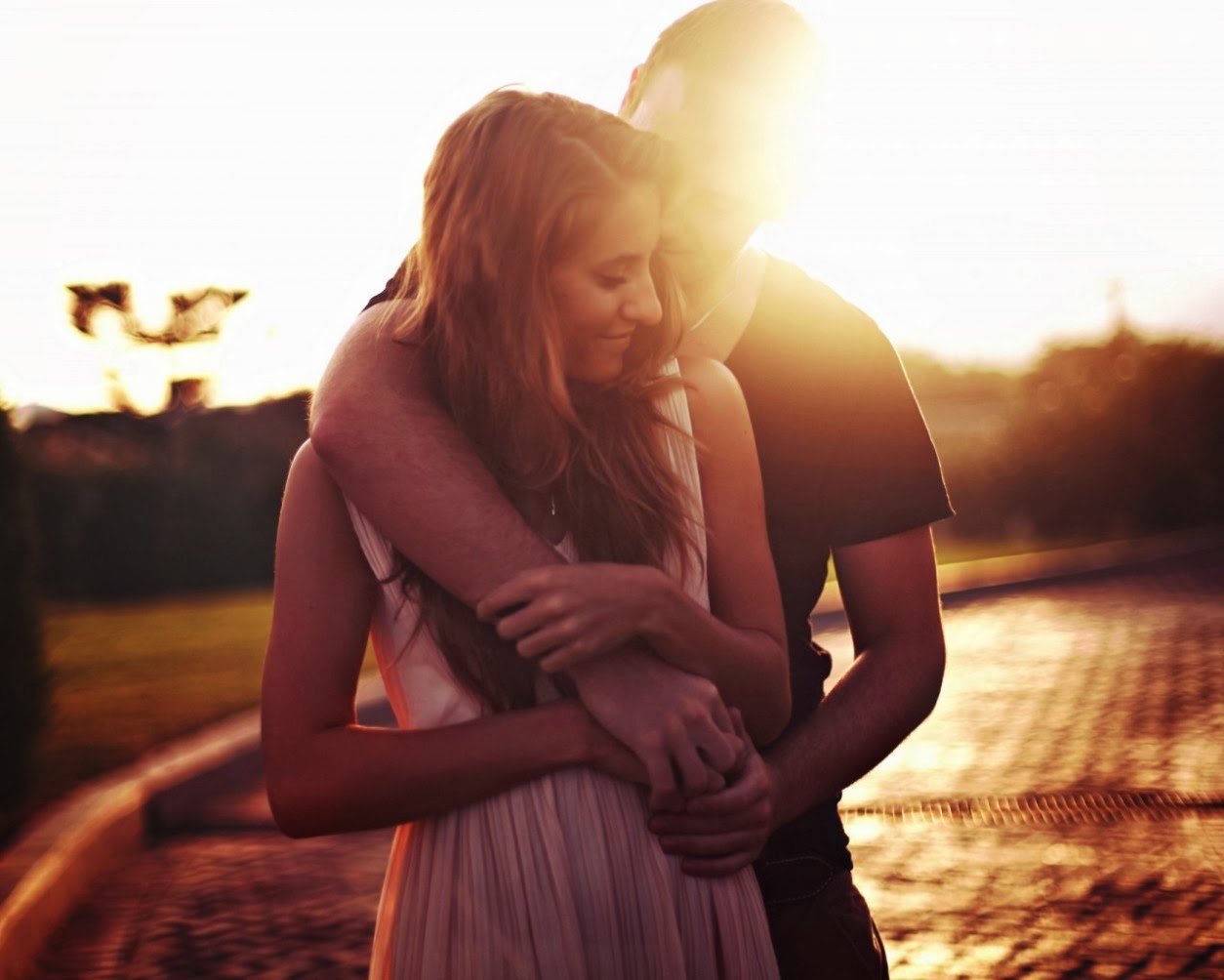 Love Romantic Boys And Girls Wallpapers And Pictures 2014