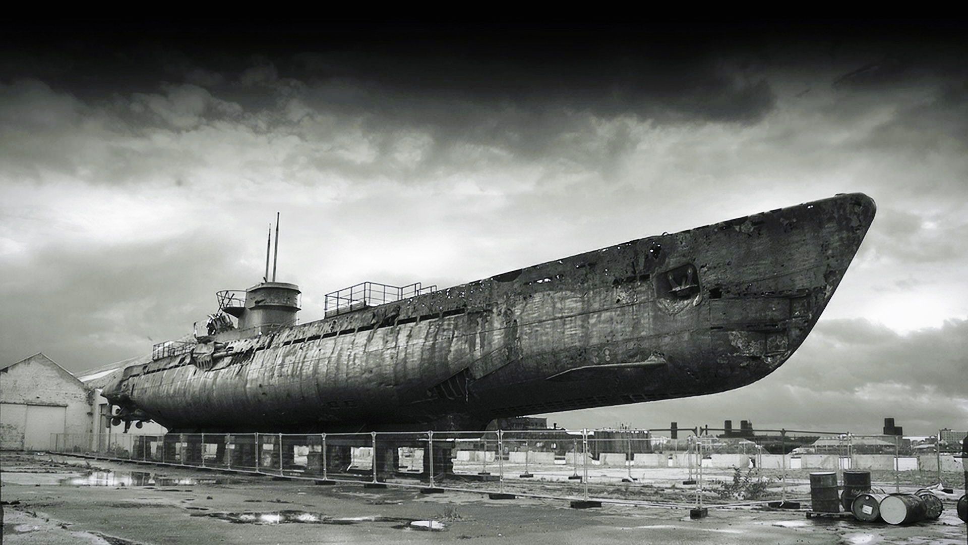 Abandoned Submarines - HD Wallpapers Widescreen - 1920x1080