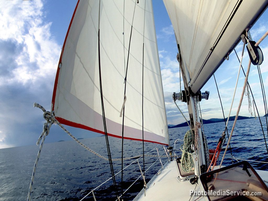 Download Desktop Wallpaper :: Sailing Boats Wallpapers for the Desktop