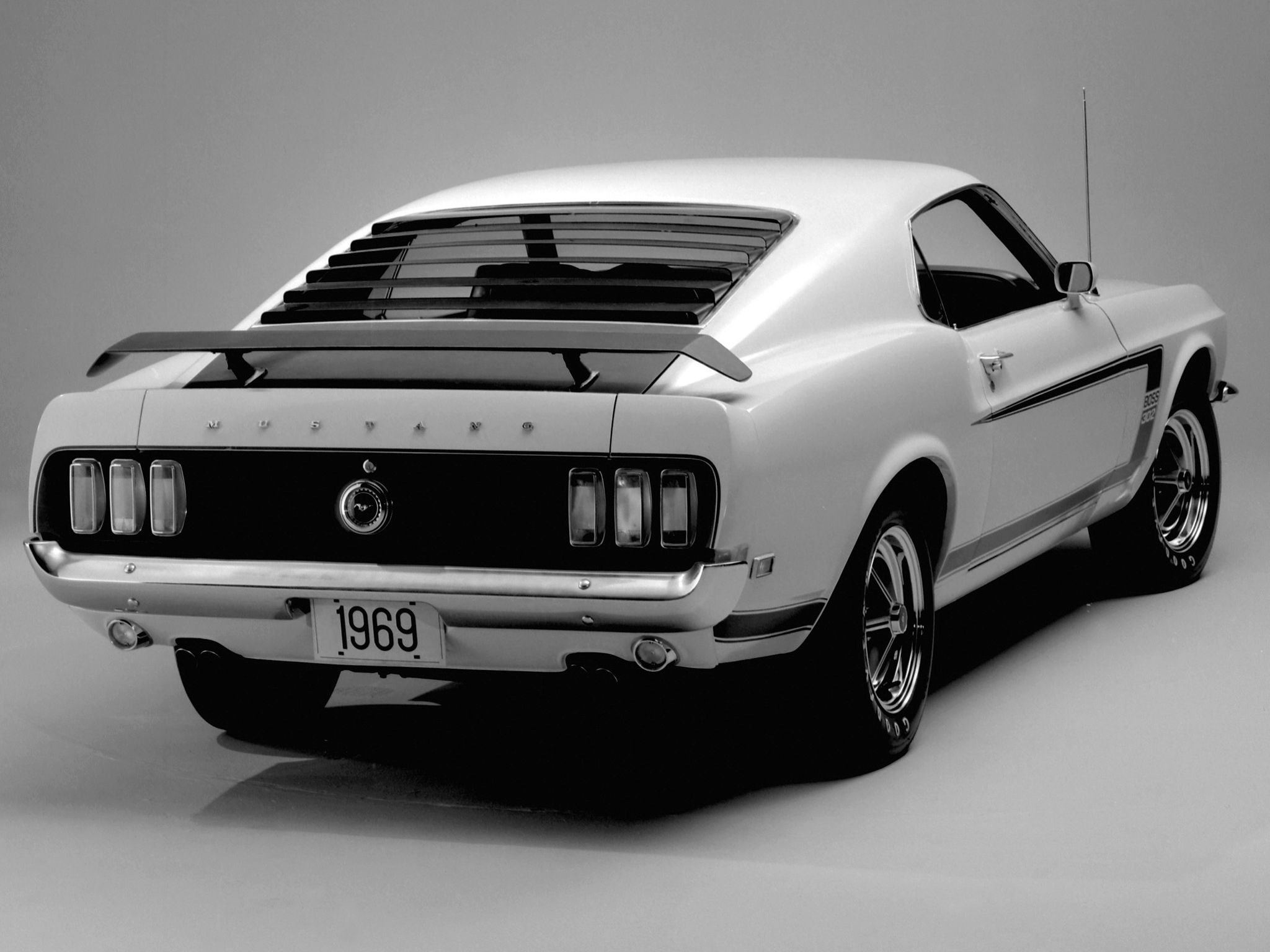 1969 Ford Mustang Boss 302 muscle classic f wallpaper 2048x1536
