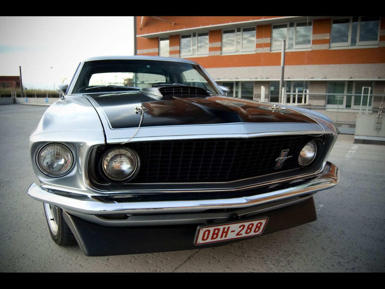 1969 Ford Mustang Hardtop - Close Up - 1280x960 - Wallpaper