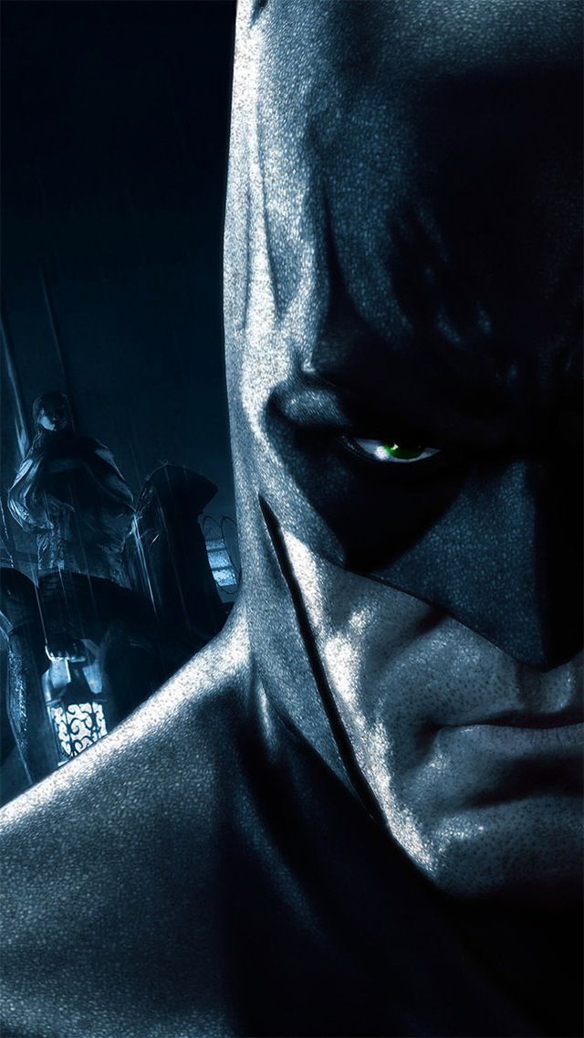 Close up of batman iPhone 5 Wallpaper (640x1136)