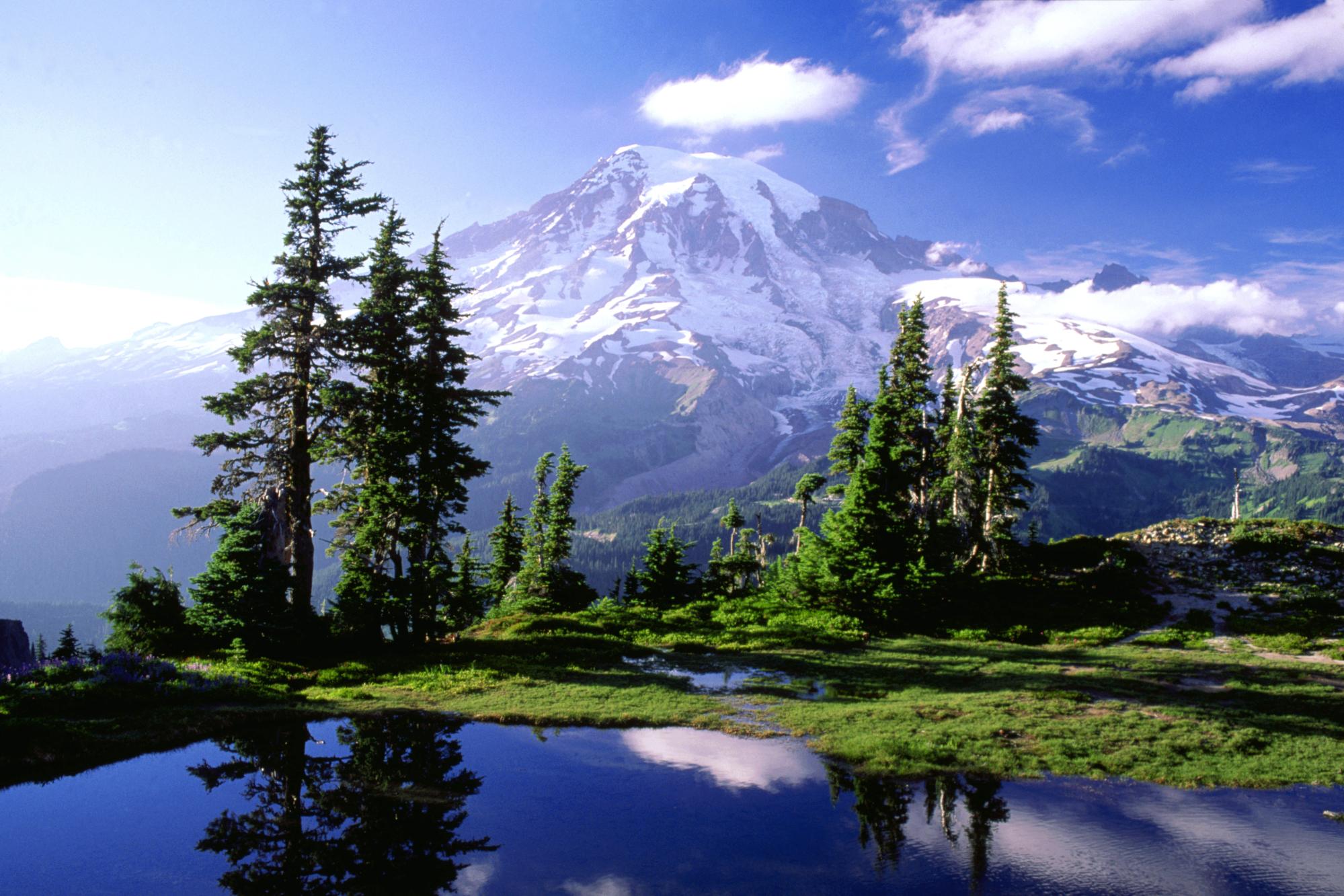 Mount Rainier Desktop Wallpapers - HD Wallpapers Backgrounds of