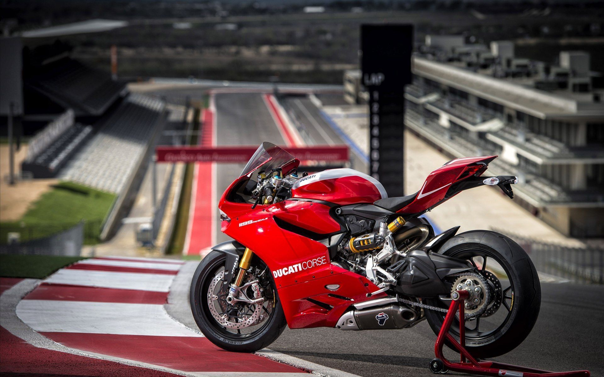 2013 Ducati Superbike 1199 Panigale R Wallpapers | HD Wallpapers