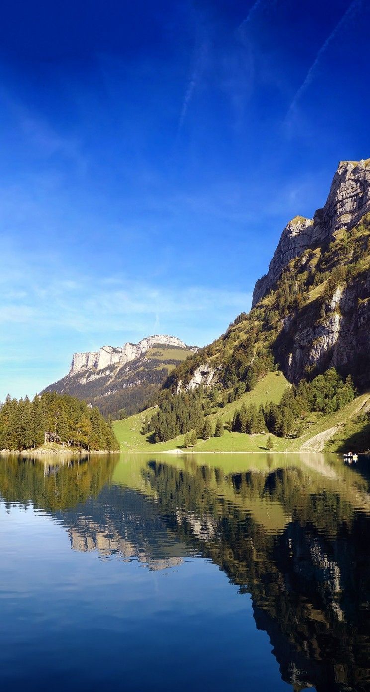 Download Seealpsee lake in Switzerland HD wallpaper for iPhone 5 ...