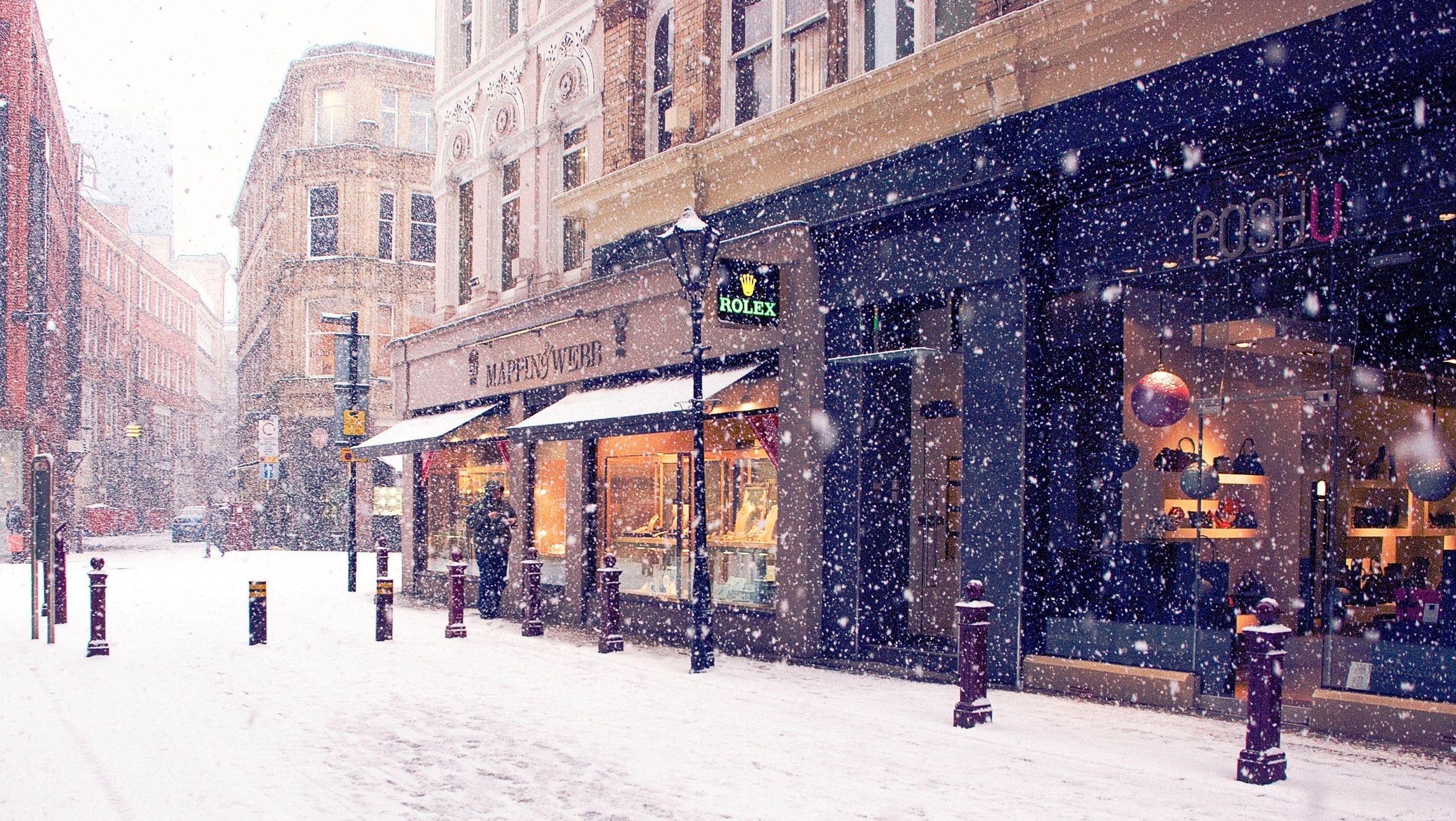 city-street-winter-snow-snowflakes-photo-wallpaper-2560x1440 ...