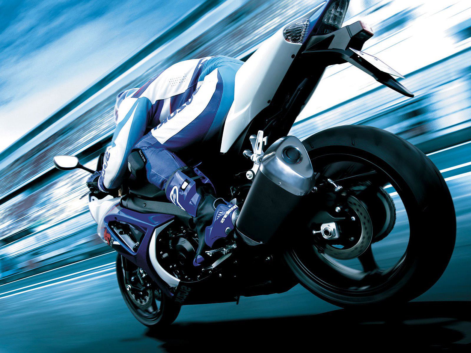 Beautiful MotorCycles Wallpaper HD | Freetopwallpaper.com
