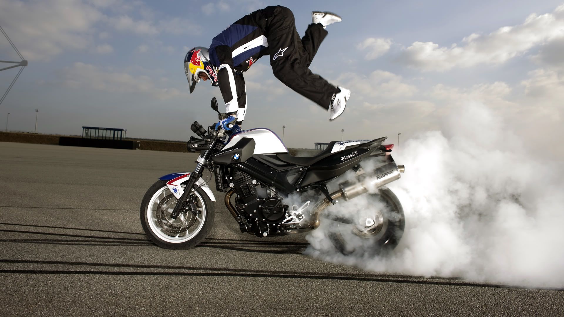 Motocross Stunt Wallpaper | Motocross Stunt Images | Cool Wallpapers