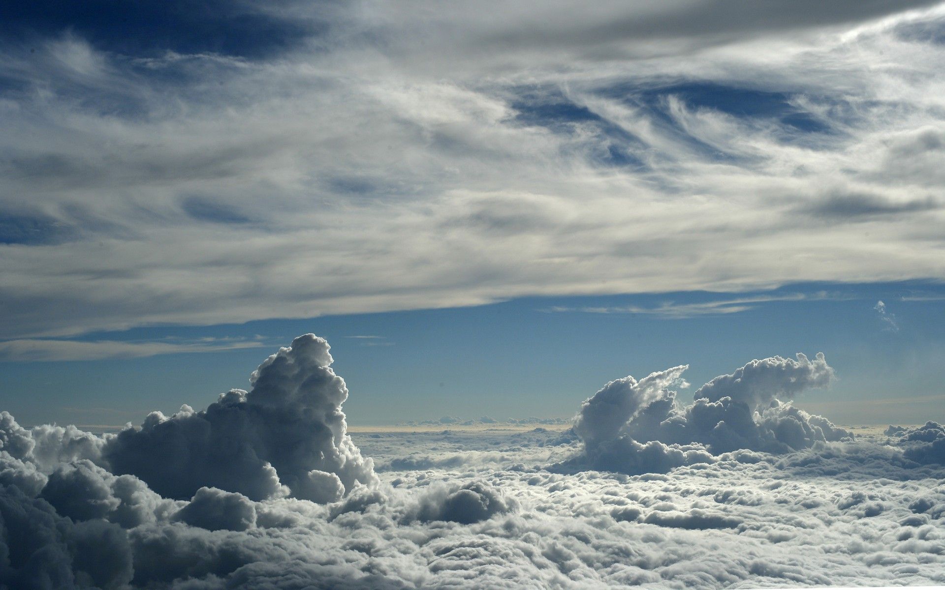 Sky and clouds - Photo gallery MIRIADNA.COM