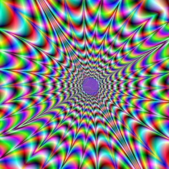 this picture actually moves if you look closely #eyetricks ...