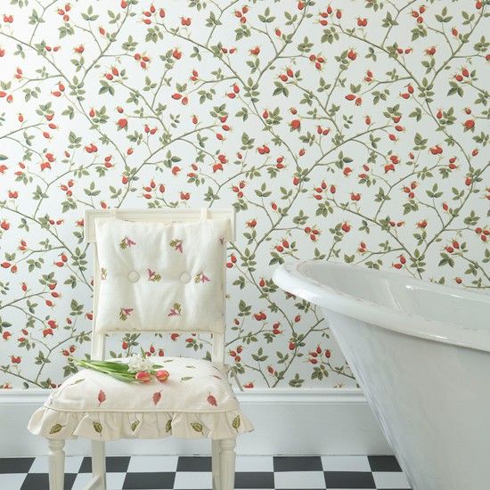 Charming cottage bathroom Country style bathroom housetohome.co.uk