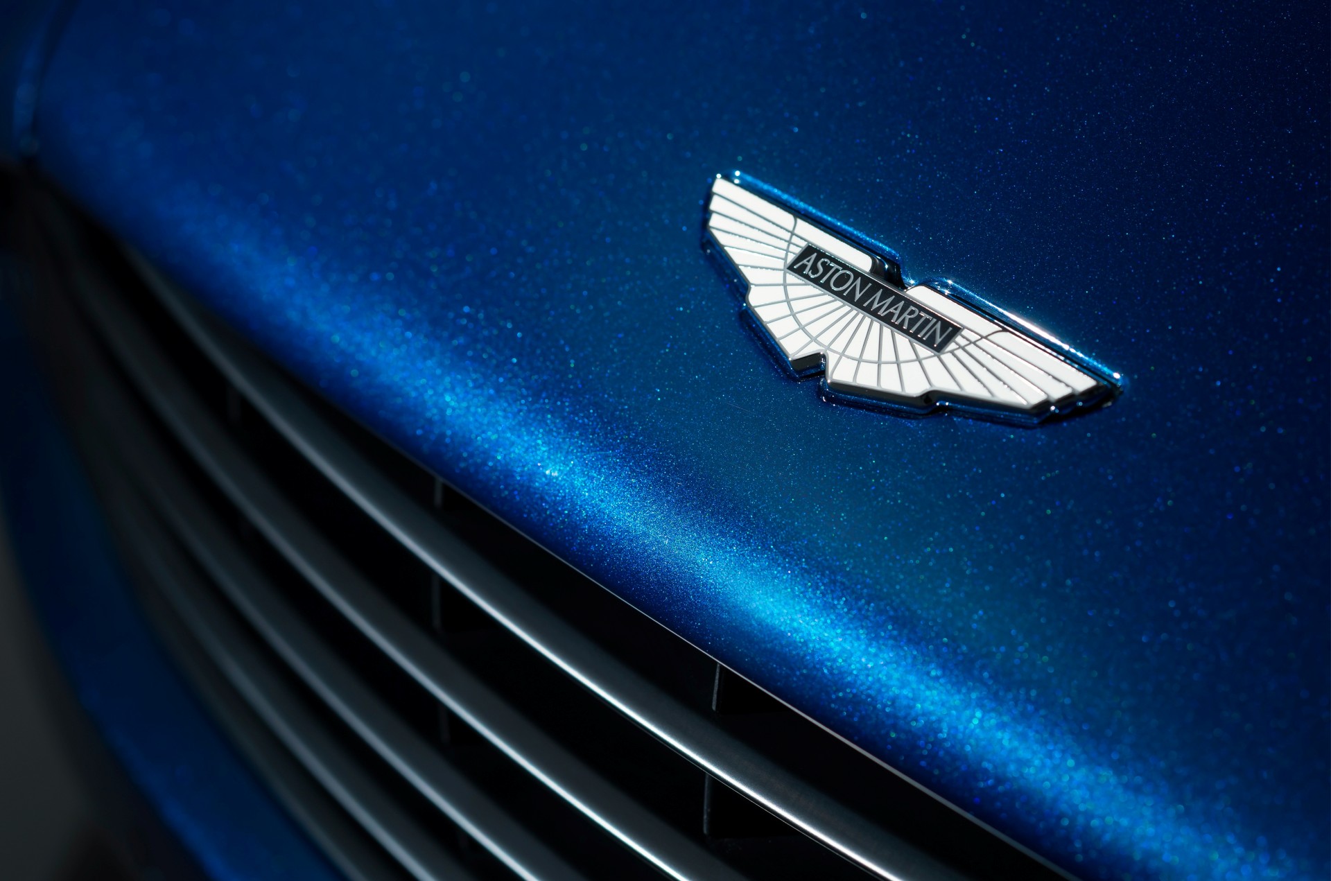 Download Splendid 2015 Aston Martin Vanquish Volante Ocellus Teal ...