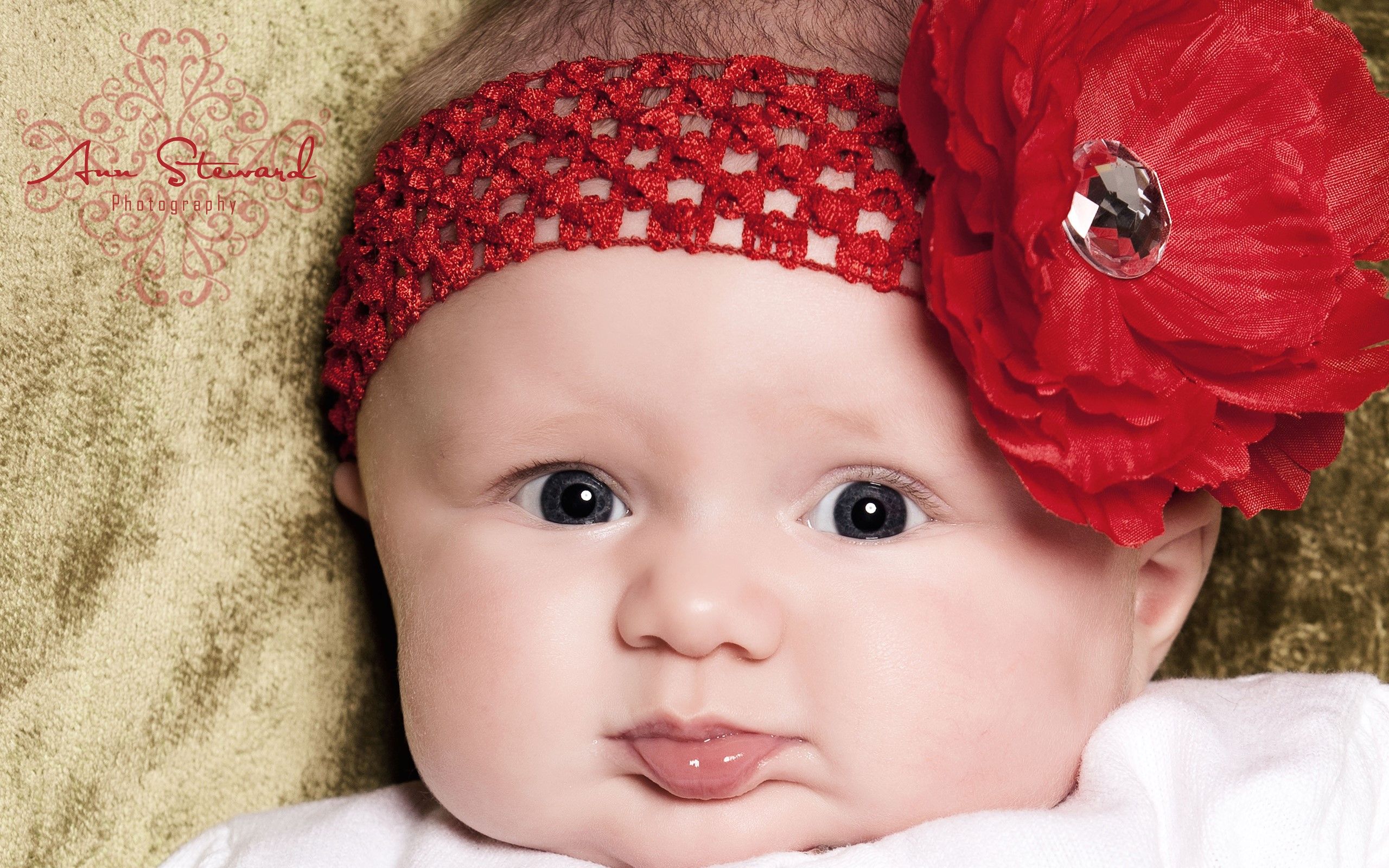 Cute Baby Desktop Wallpaper, Cute Baby Pictures, New Wallpapers