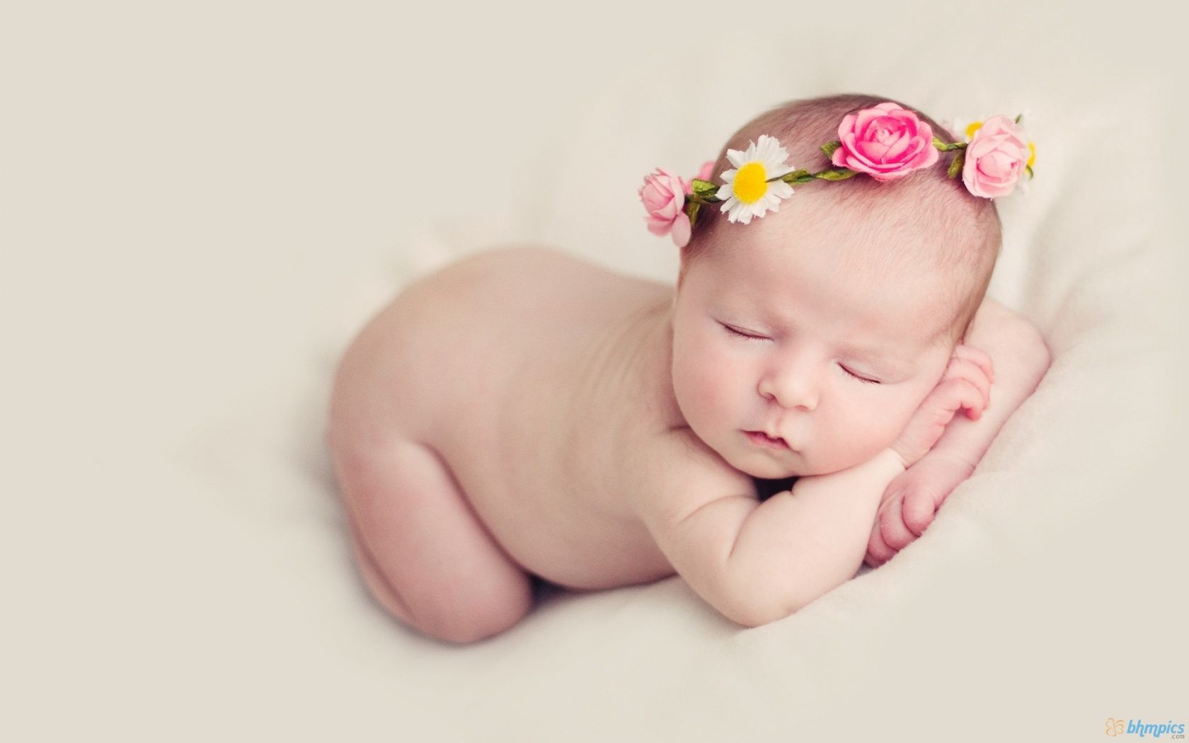 Download Cute Baby Photos Wallpaper For Download And Share. | Baby ...