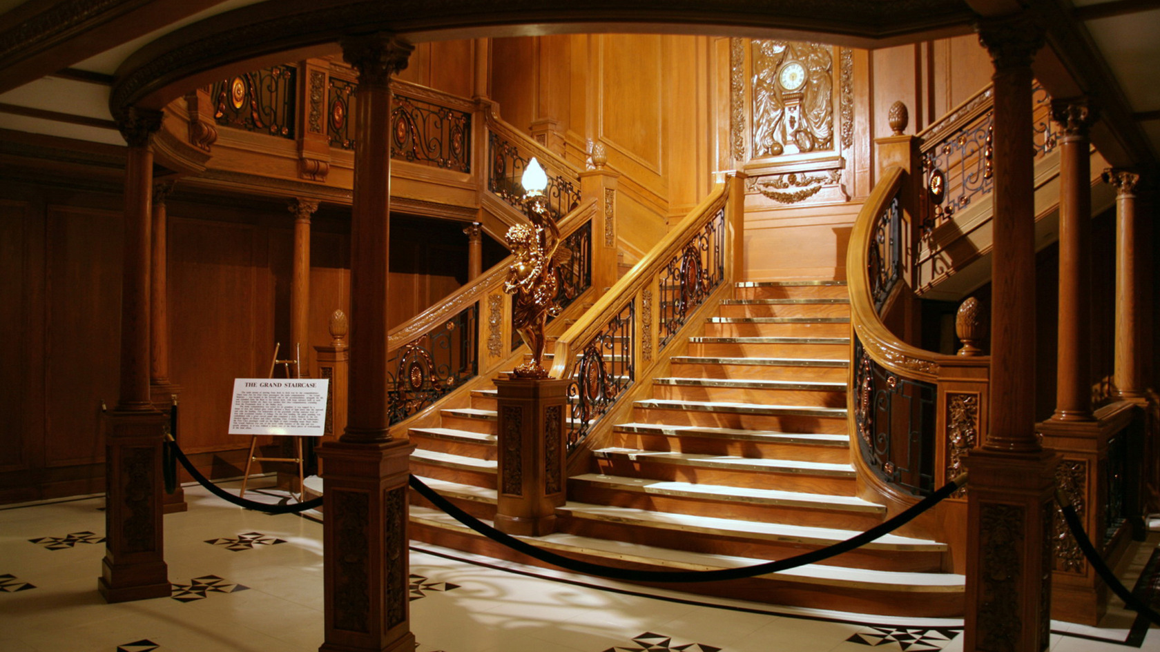 Amazing Staircase On The Titanic Ships Wallpap #10961 Wallpaper ...
