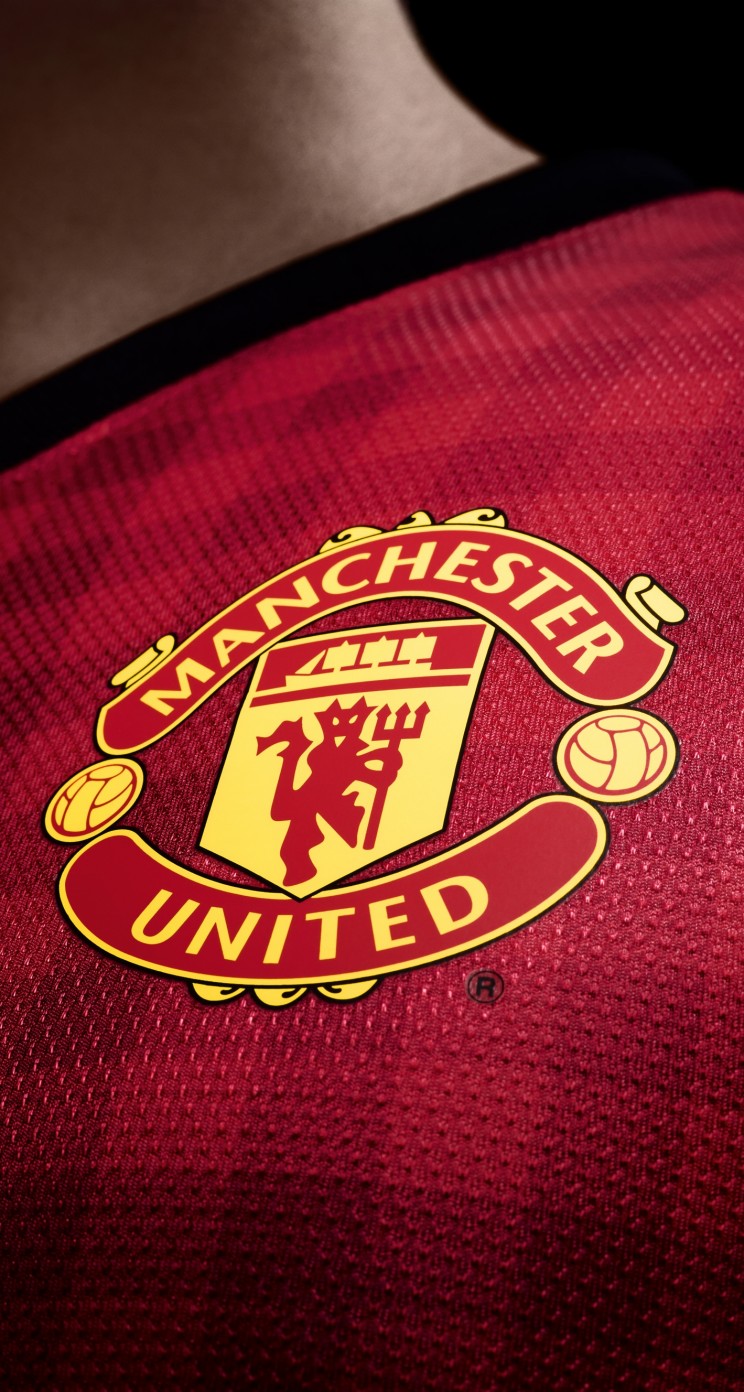 Download Manchester United Logo Shirt HD wallpaper for iPhone 5 ...