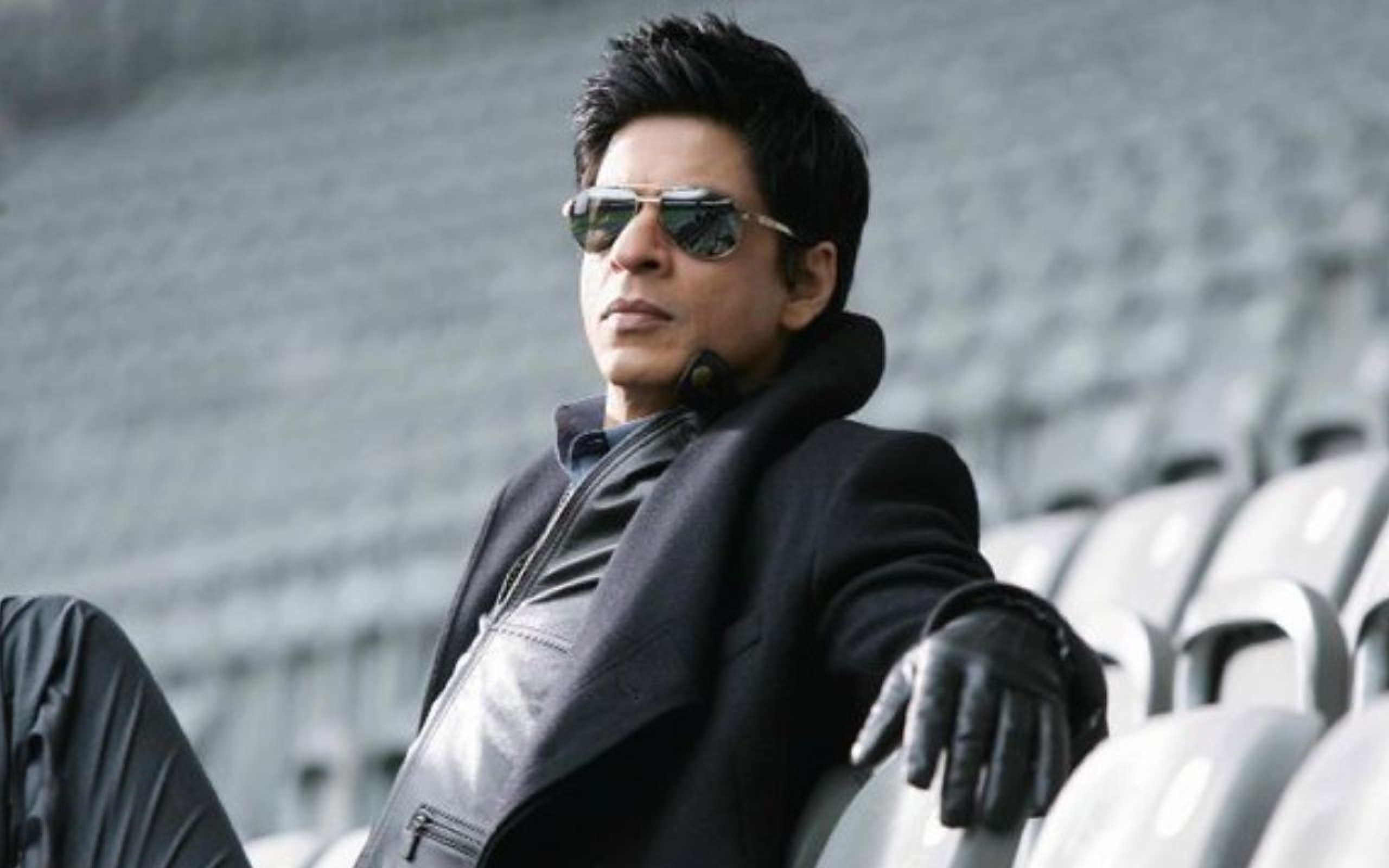 Shahrukh Khan Pictures | Download Free Desktop Wallpaper Images ...