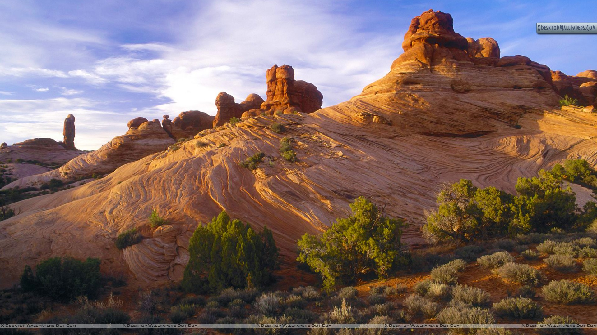 Sandstone Formations at Sunset, Arches National Park, Utah Wallpaper